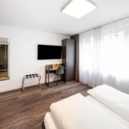 Boarding World Smart Hotel