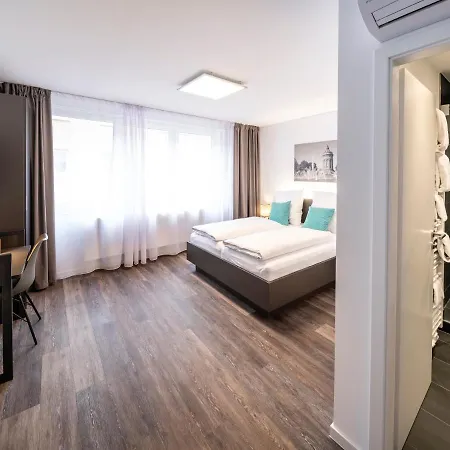 Hotel Boarding World Smart